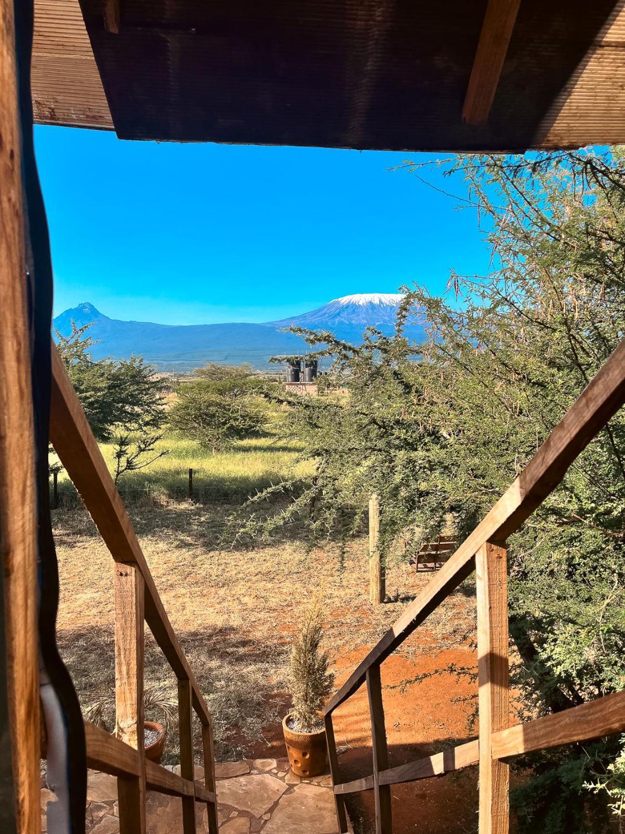 Kilimanjaro View Cabin-Amboseli Oloitokitok Szoba fotó