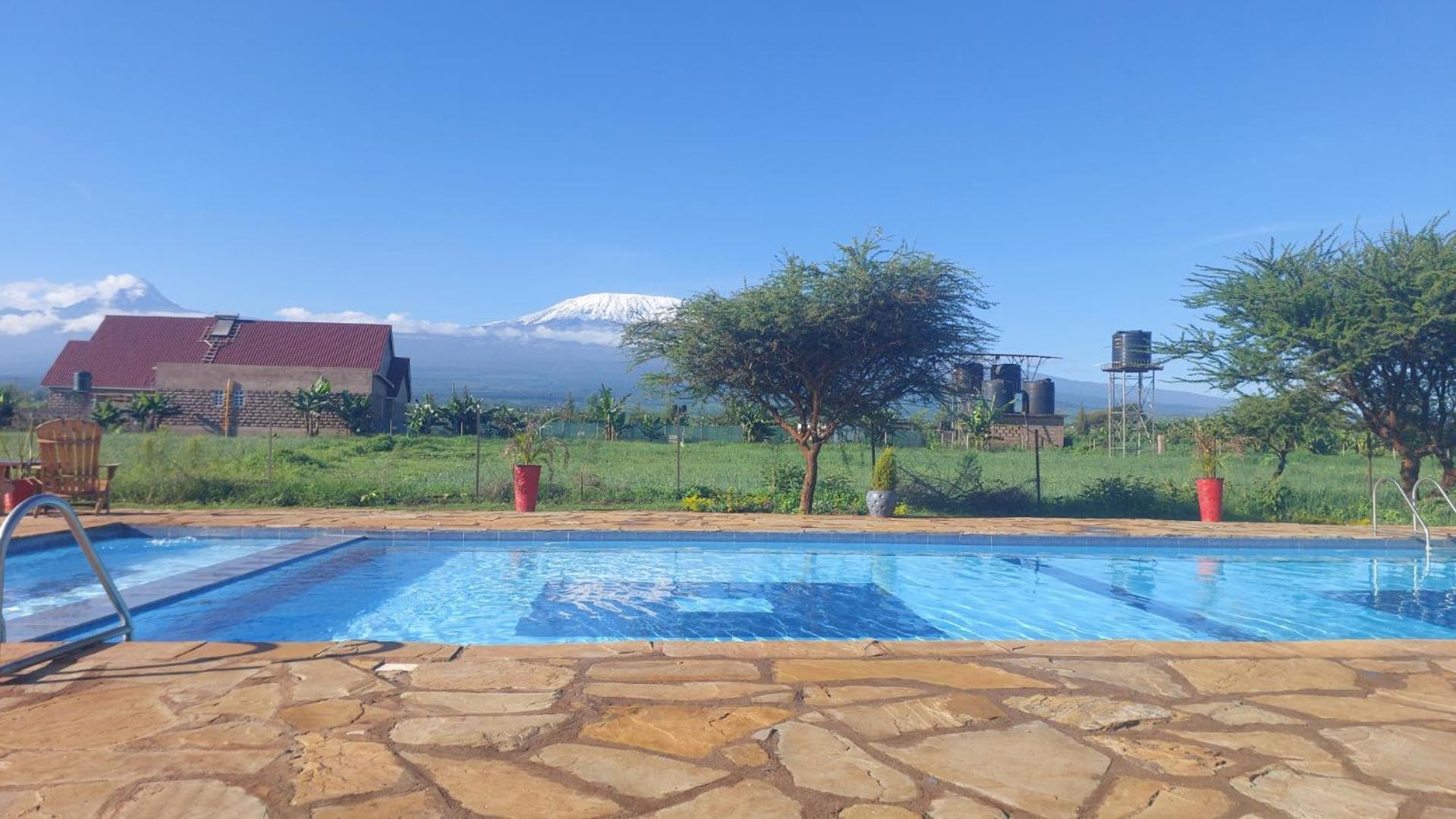 Kilimanjaro View Cabin-Amboseli Oloitokitok Kültér fotó